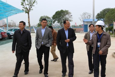 市委常委、副市長(cháng)任晨蒞臨湘西北生物科技電商產(chǎn)業(yè)園考察調研