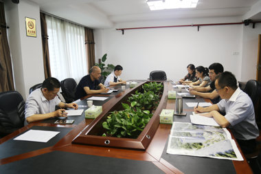 市紀委及市紀委派駐民政局紀檢組一行到財鑫金控集團監督檢查市政府重大投資項目預防腐敗工作
