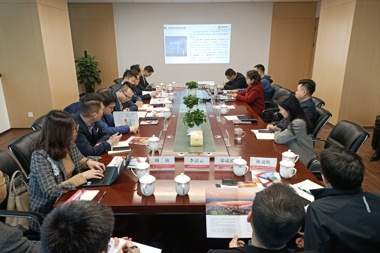 湖南財信金控集團首席信息官姜桂林一行來(lái)常德財鑫金控集團考察交流