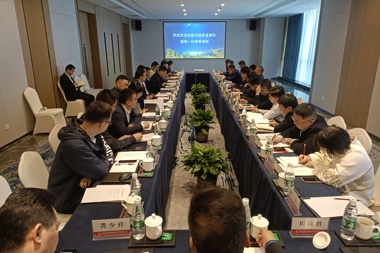 岳陽(yáng)市政府金融辦主任白鎖銘一行來(lái)常德 調研常德金融超市平臺建設工作