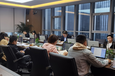 強化風(fēng)險管理  筑牢風(fēng)控防線(xiàn)