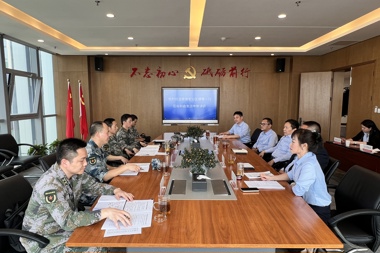常德軍分區領(lǐng)導調研財鑫集團民兵建設和武裝工作