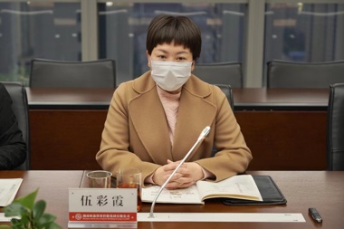 柳葉湖旅游度假區黨工委、管委會(huì )主要領(lǐng)導來(lái)財鑫集團開(kāi)展座談交流