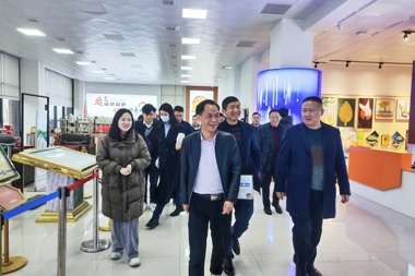 【金融?溫度】金融滋養“小微” 鞏固幫扶成效 財鑫集團金融服務(wù)進(jìn)園區第三站走進(jìn)桃源