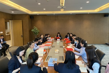 交叉檢查促黨建 相互學(xué)習助提升  財鑫集團黨工部開(kāi)展支部黨建工作交叉檢查