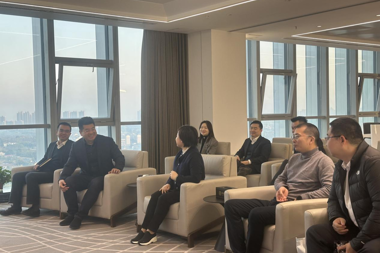 找準投資契合點(diǎn) 推動(dòng)共贏(yíng)新發(fā)展——興業(yè)銀行長(cháng)沙分行到財鑫集團調研座談